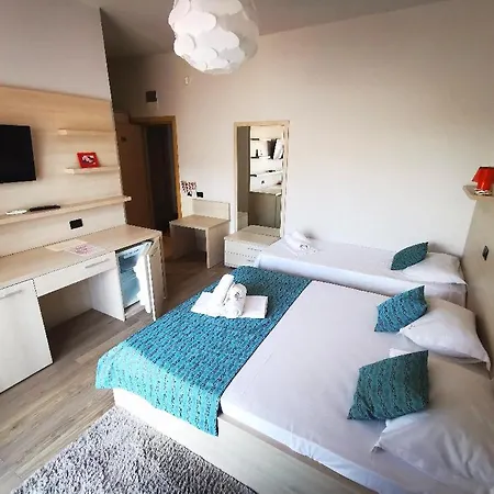 Kharisma 3* Năvodari