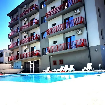 Pensión Kharisma 3*